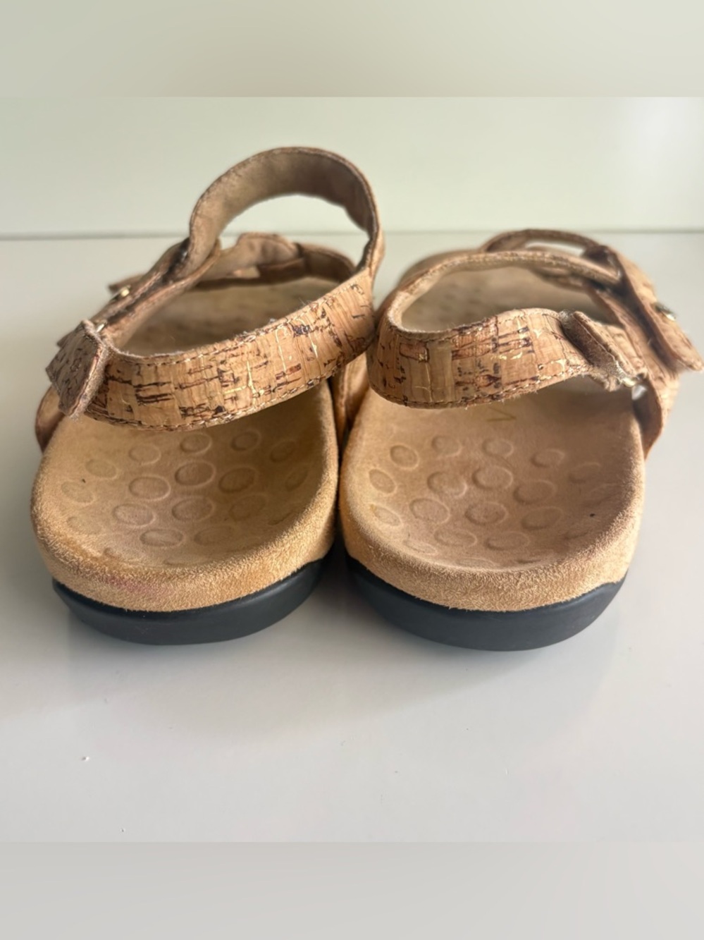 Vionic Paros Velcro Sandal Size 9 - Picture 4 of 11